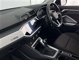 Audi Q3 Image 2