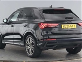 Audi Q3 Image 3