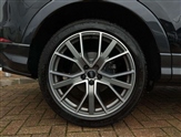 Audi Q3 Image 6