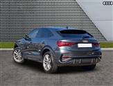 Audi Q3 Image 2