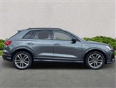 Audi Q3 Image 3