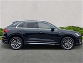 Audi Q3 Image 3