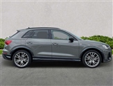 Audi Q3 Image 3