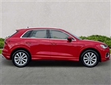 Audi Q3 Image 3