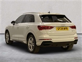 Audi Q3 Image 2