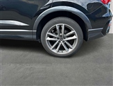 Audi Q3 Image 6