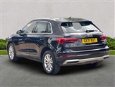 Audi Q3 Image 2