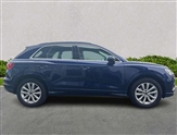Audi Q3 Image 3