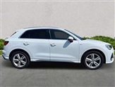 Audi Q3 Image 3