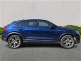 Audi Q3 Image 3