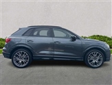 Audi Q3 Image 3