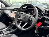 Audi Q3 Image 6