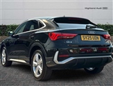 Audi Q3 Image 3