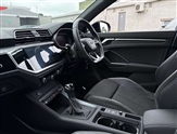 Audi Q3 Image 2