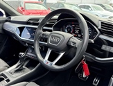 Audi Q3 Image 6