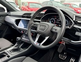 Audi Q3 Image 6