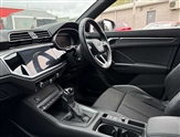 Audi Q3 Image 2