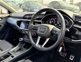 Audi Q3 Image 6
