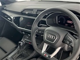 Audi Q3 Image 6
