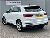 Audi Q3 Image 3