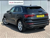 Audi Q3 Image 3