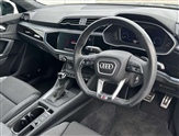 Audi Q3 Image 6