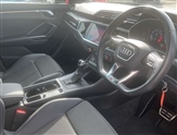 Audi Q3 Image 6