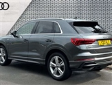 Audi Q3 Image 3