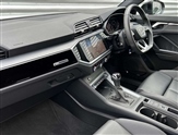 Audi Q3 Image 3