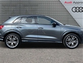 Audi Q3 Image 5