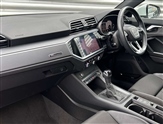 Audi Q3 Image 3