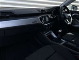 Audi Q3 Image 3