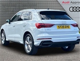 Audi Q3 Image 4