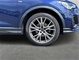 Audi Q3 Image 6