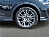 Audi Q3 Image 6