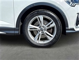 Audi Q3 Image 6