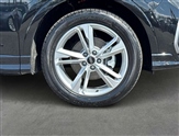 Audi Q3 Image 6