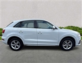 Audi Q3 Image 3