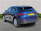 Audi Q3 Image 2