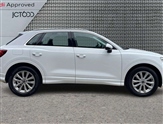 Audi Q3 Image 4