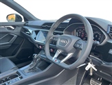 Audi Q3 Image 6