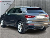 Audi Q3 Image 3
