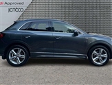 Audi Q3 Image 4