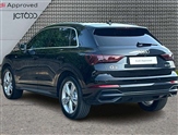 Audi Q3 Image 3