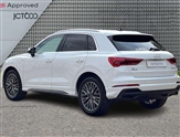 Audi Q3 Image 3