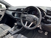Audi Q3 Image 6