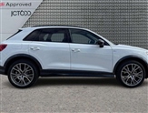 Audi Q3 Image 4