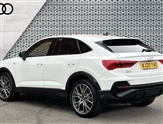 Audi Q3 Image 3