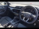 Audi Q3 Image 6