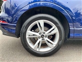 Audi Q3 Image 6
